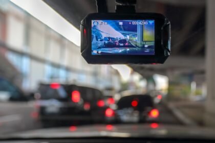 aparecer na capa do post, ilustrando o artigo comparativo das melhores dash cam disponíveis no mercado brasileiro.